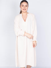 Skjortekjole med smock skuldre - Brystmål 130cm